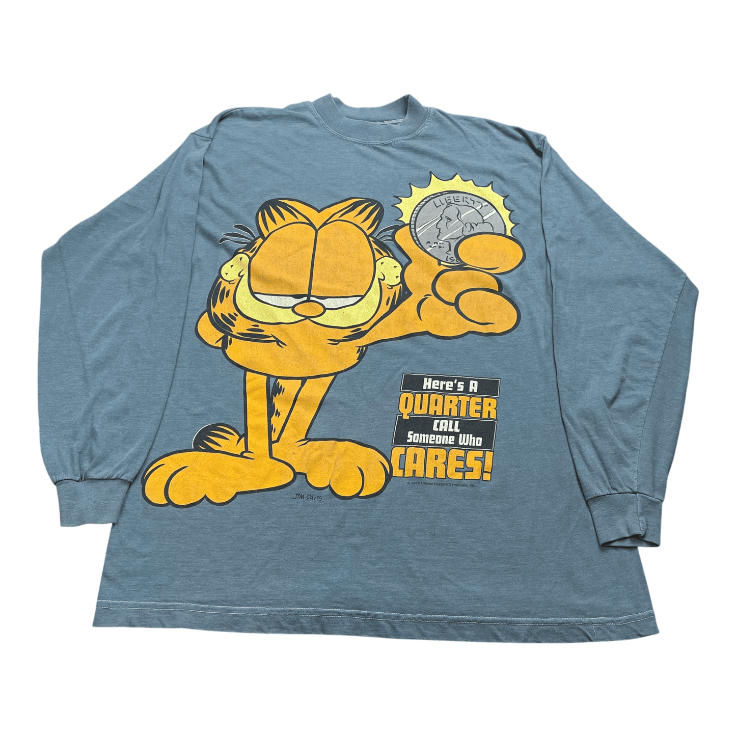 VIntage 1978 Garfield "Here's A Quarter Call Someone Who Cares" Long-Sleeve T-Shirt - Used/Worn